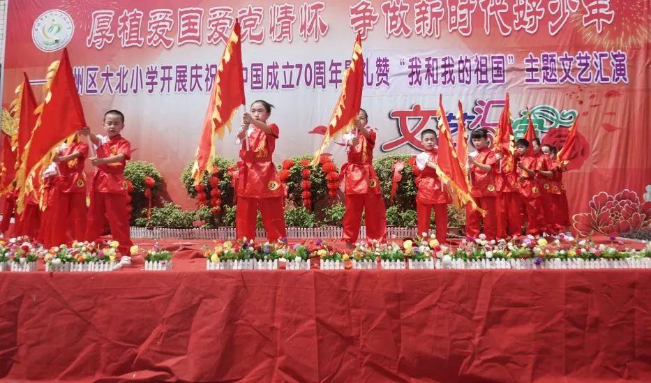 你觉得软卧车厢乘客应按性别调整吗？游戏画面